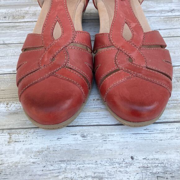Earth Shoes Sandals Sz 11M Marietta Capella Red Leather Strappy Coastal Boho - Picture 3 of 13